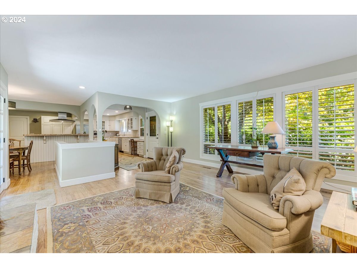 18993 Walling Circle West Linn, OR 97068 - Photo 13 of 42