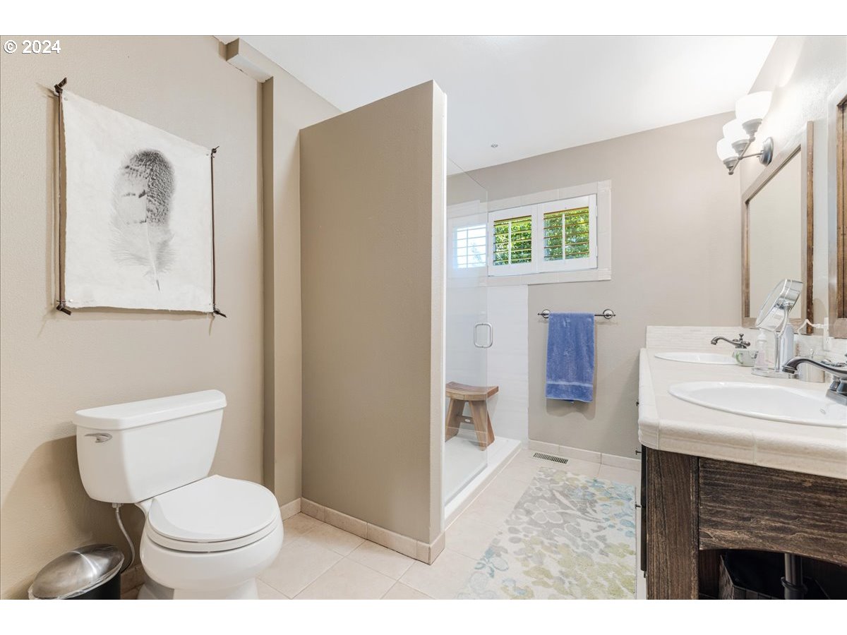 18993 Walling Circle West Linn, OR 97068 - Photo 21 of 42