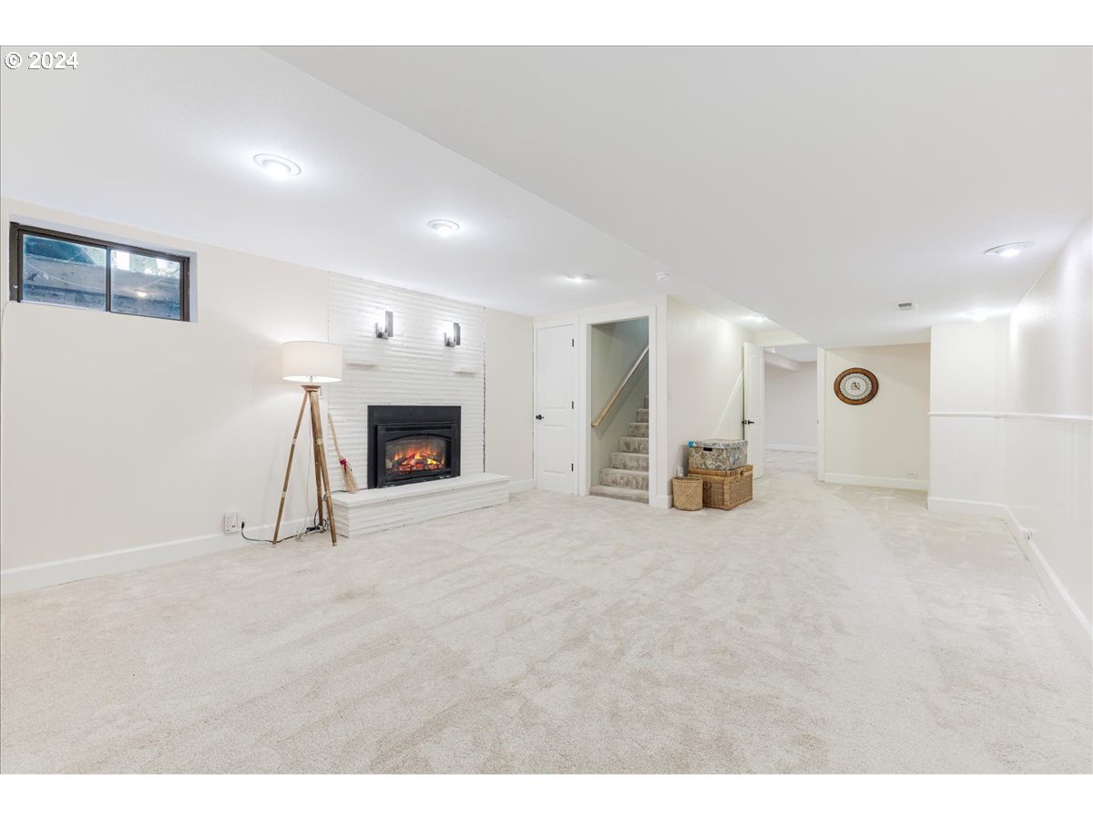 18993 Walling Circle West Linn, OR 97068 - Photo 24 of 42