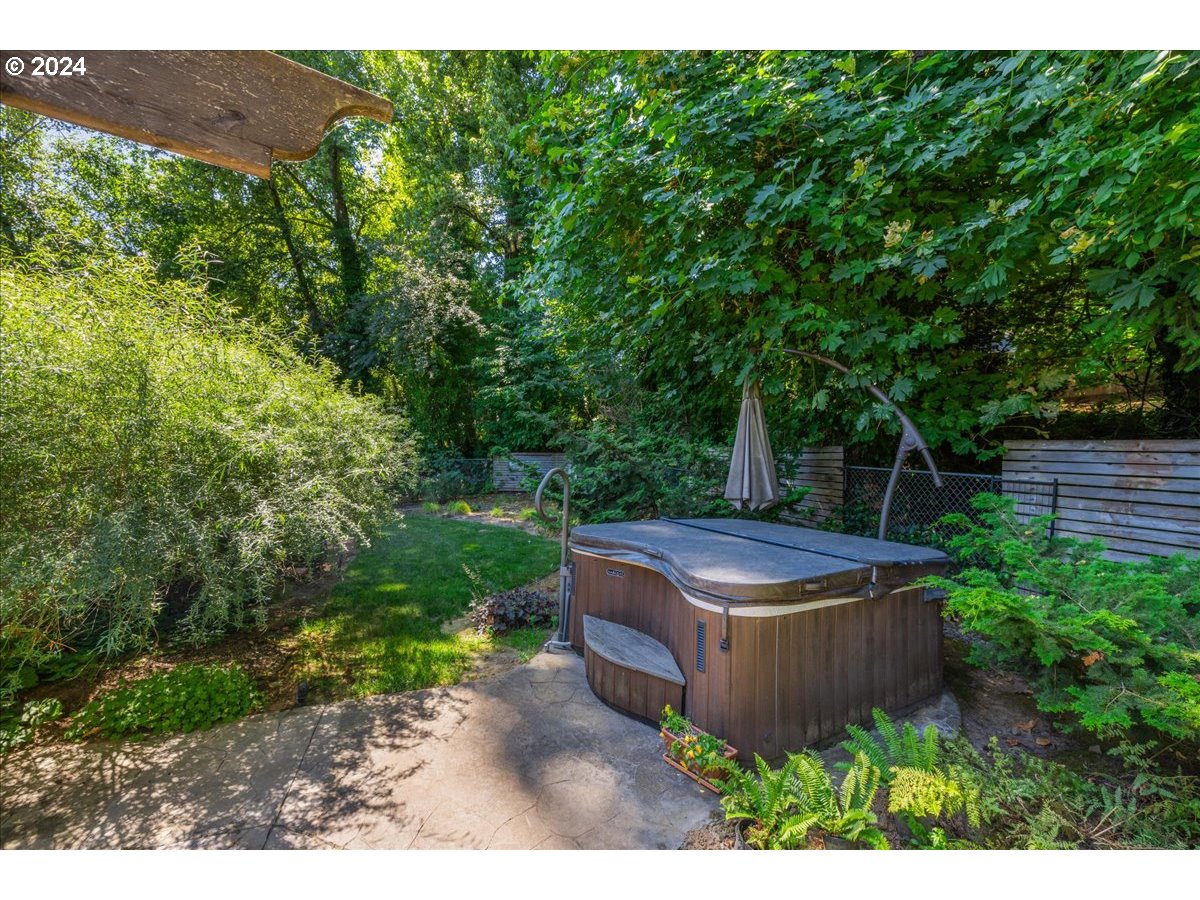 18993 Walling Circle West Linn, OR 97068 - Photo 33 of 42