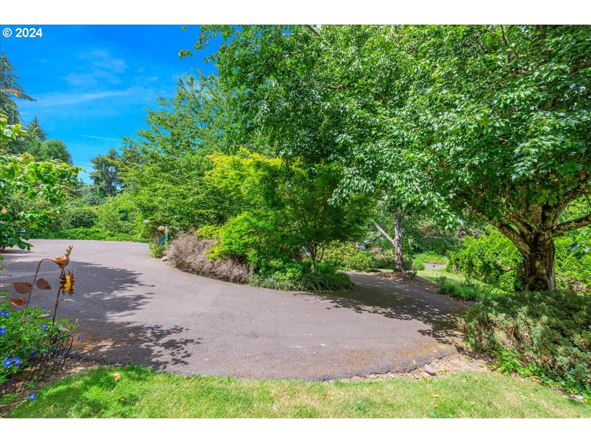 18993 Walling Circle West Linn, OR 97068 - Photo 36 of 42