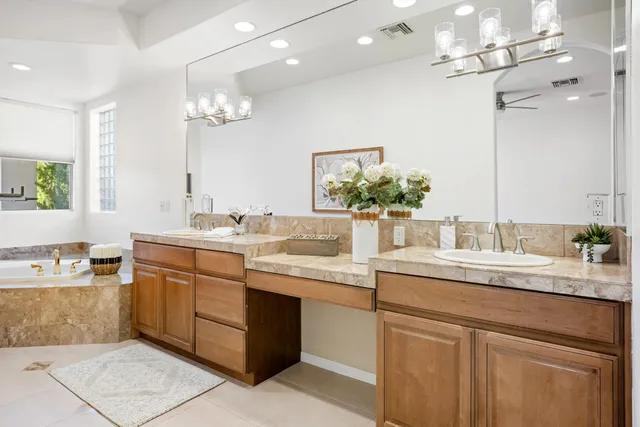 $839,000 | 40747 Palm Court, Palm Desert, CA 92260