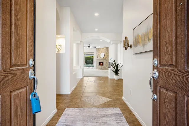 $839,000 | 40747 Palm Court, Palm Desert, CA 92260