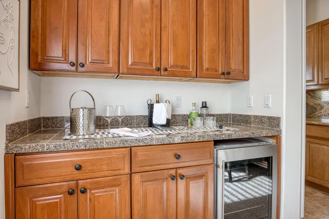 $839,000 | 40747 Palm Court, Palm Desert, CA 92260