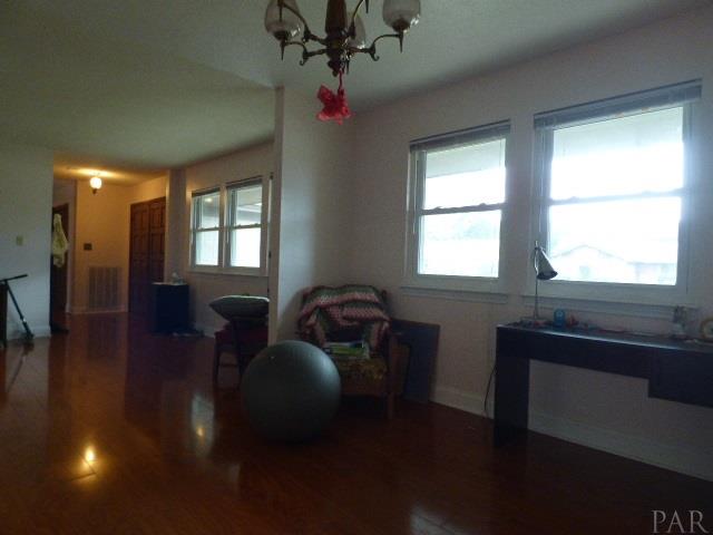 8340 Pilgrim Road Pensacola, FL 32514 - Photo 9 of 31 Gallery Image 9