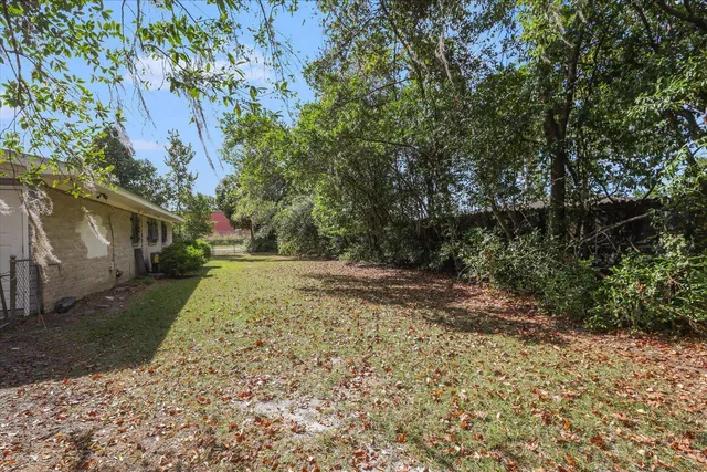 $219,900 | 2352 Yorkshire Drive, Tallahassee, FL 32304