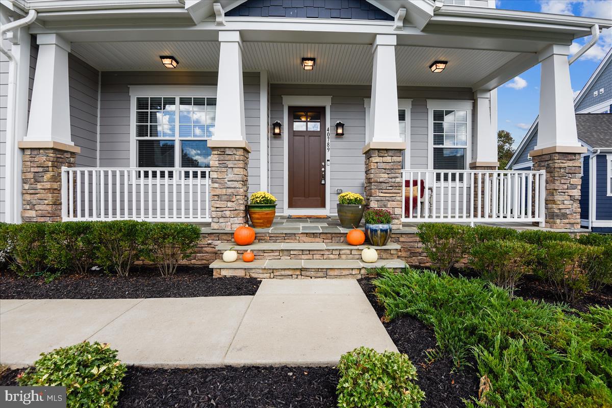 40789 Foxtail Fields Drive Aldie, VA 20105 - Photo 2 of 63 Inviting front porch