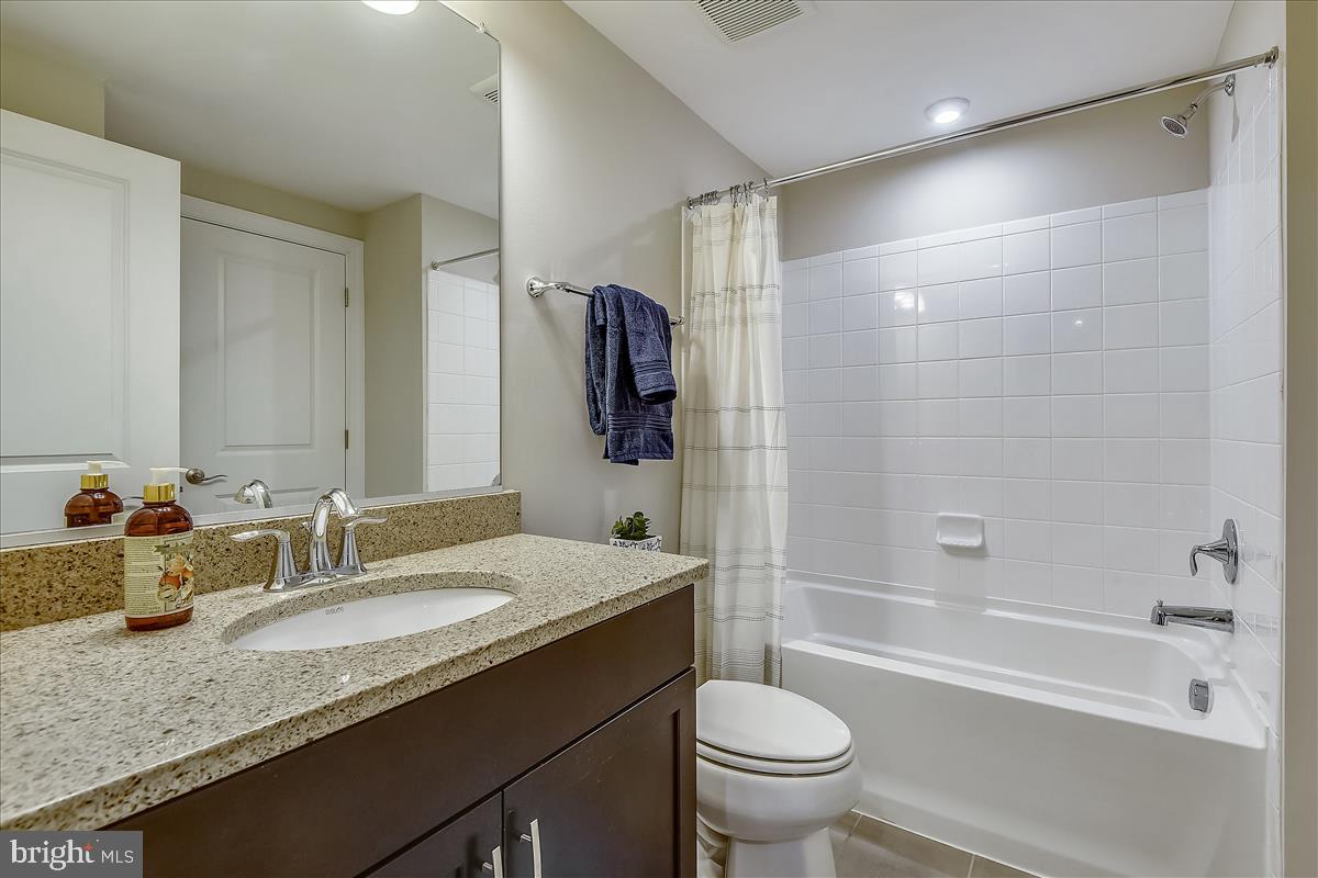 40789 Foxtail Fields Drive Aldie, VA 20105 - Photo 45 of 63 Basement full bathroom