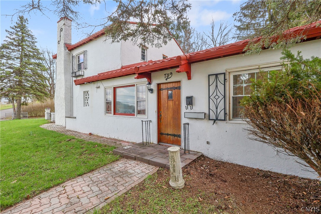 799 Woods Road Geddes, NY 13209 - Photo 4 of 47