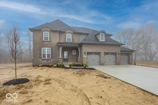 $729,900 | 1914 Delp Court, Avon, IN 46123