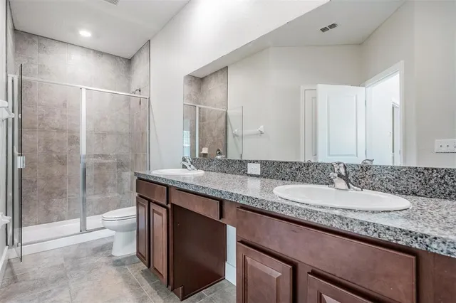 $2,200 | 8082 Rolling Shell Trail, Wesley Chapel, FL 33545