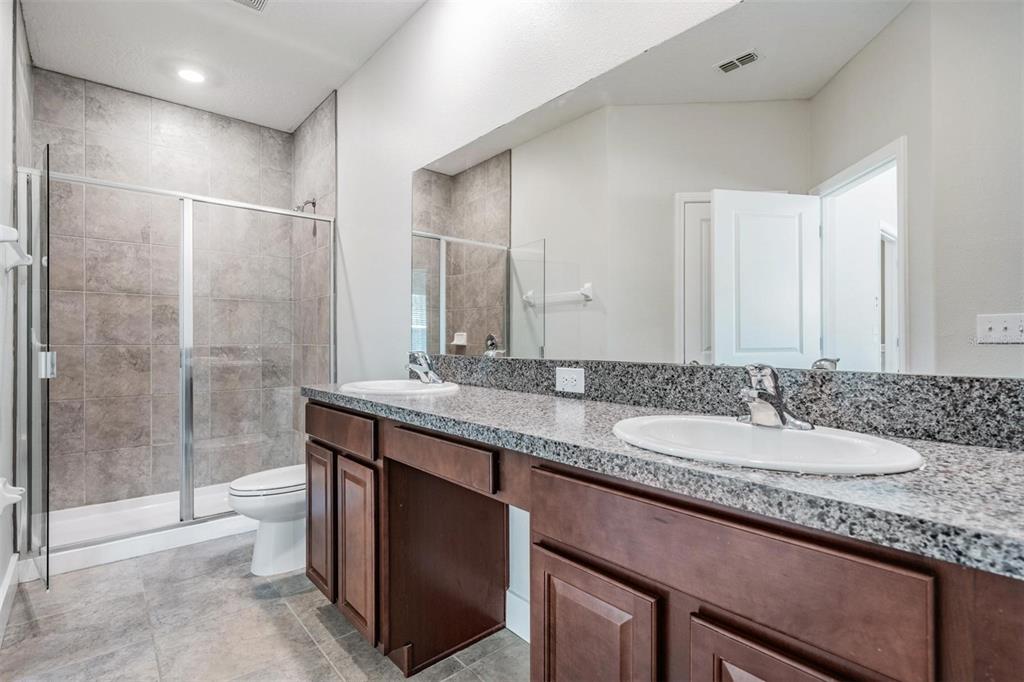 8082 Rolling Shell Trail Wesley Chapel, FL 33545 - Photo 17 of 58