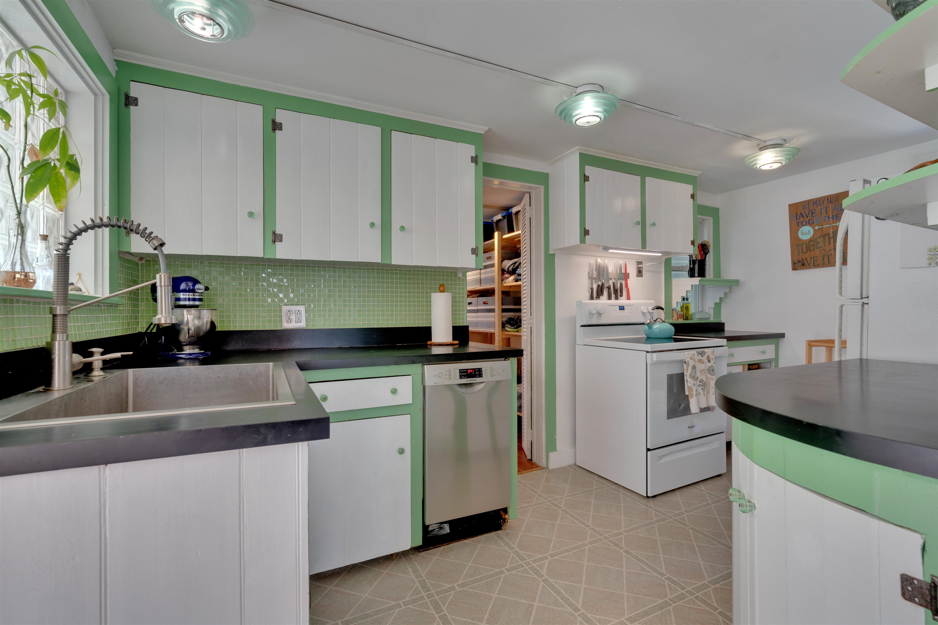 14 Bayview Road Durham, NH 03824 - Photo 6 of 39