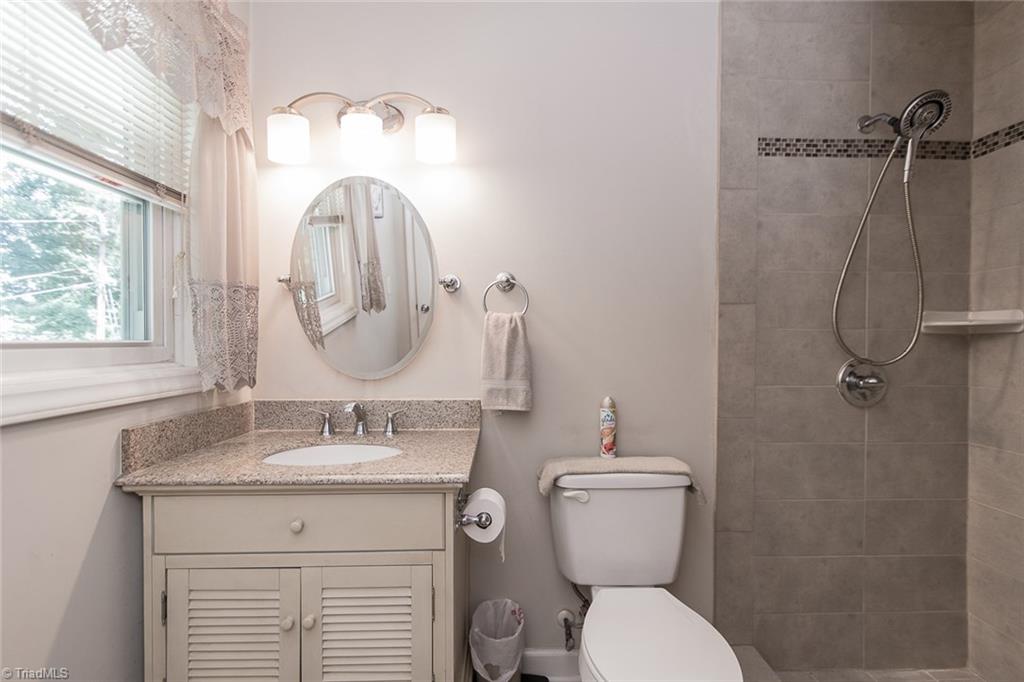 1012 Sweetbriar Road High Point, NC 27262 - Photo 13 of 30 Gallery Image 13