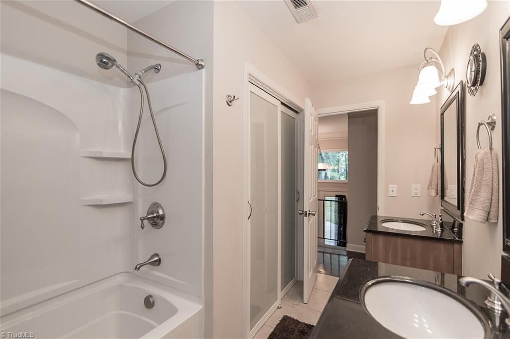 1012 Sweetbriar Road High Point, NC 27262 - Photo 17 of 30 Gallery Image 17