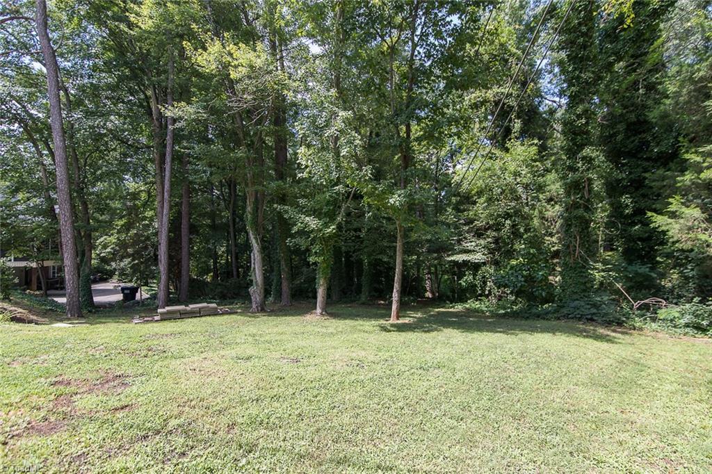 1012 Sweetbriar Road High Point, NC 27262 - Photo 27 of 30 Gallery Image 27