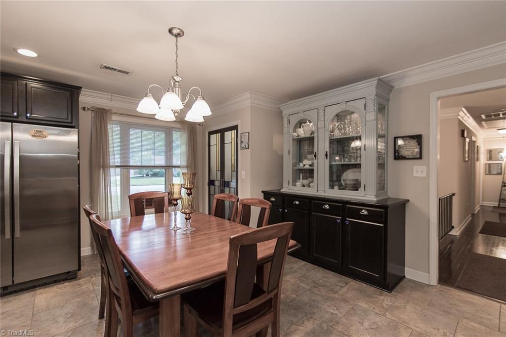1012 Sweetbriar Road High Point, NC 27262 - Photo 5 of 30 Gallery Image 5