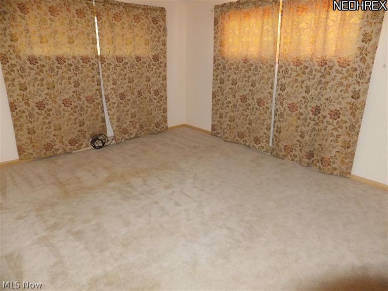 6286-6284 Stanbury Road Parma, OH 44129 - Photo 6 of 20