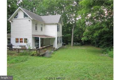 1830 Old Reston Avenue Reston, VA 20190 - Photo 3 of 6 Exterior (Rear)
