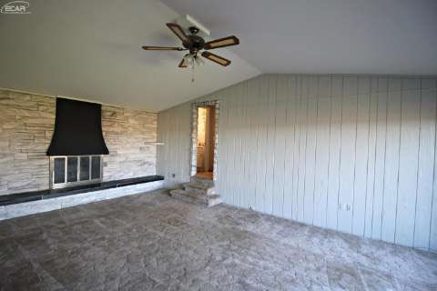 4040 East Wilson Road Clio, MI 48420 - Photo 8 of 32 20453409-7.JPG