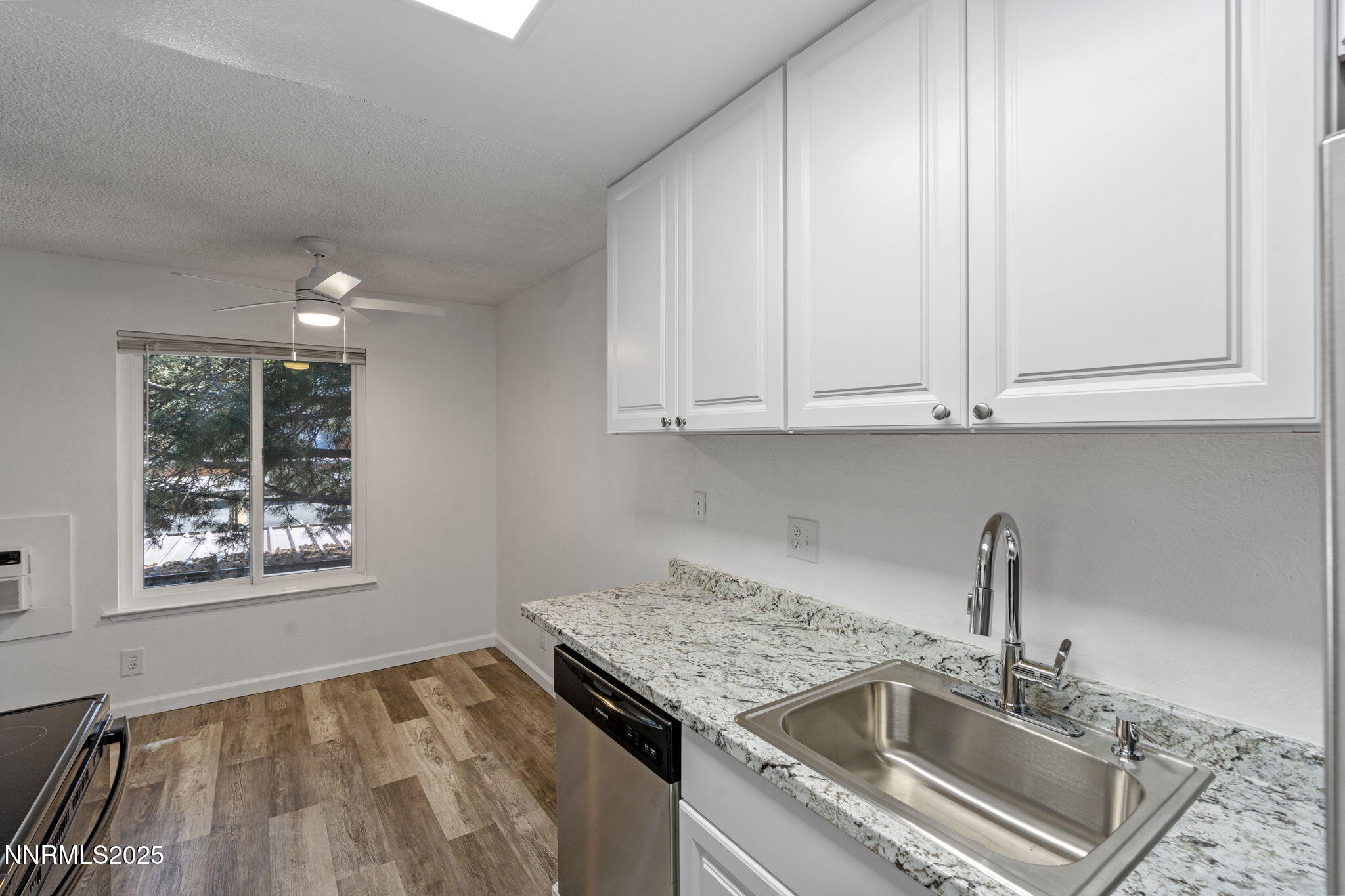 4608 Neil Road, Unit 226 Reno, NV 89502 - Photo 3 of 22 6-web-or-mls-DSC06023