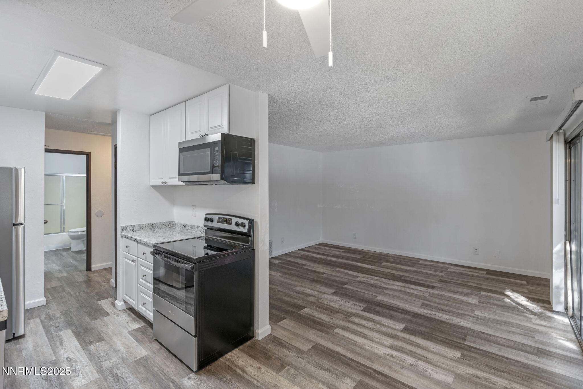 4608 Neil Road, Unit 226 Reno, NV 89502 - Photo 7 of 22 11-web-or-mls-DSC06003