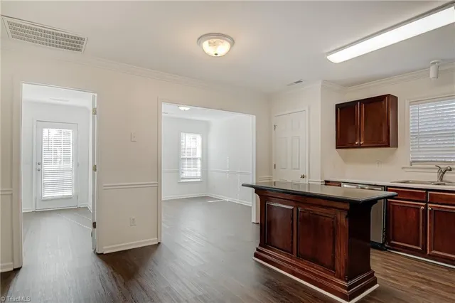 $289,000 | 521 Brummell Lane, High Point, NC 27265