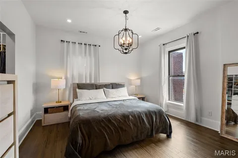 $569,500 | 4716 Olive Street, St. Louis, MO 63108