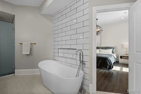 $569,500 | 4716 Olive Street, St. Louis, MO 63108