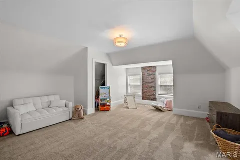 $569,500 | 4716 Olive Street, St. Louis, MO 63108