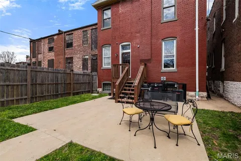 $569,500 | 4716 Olive Street, St. Louis, MO 63108