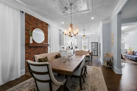 $569,500 | 4716 Olive Street, St. Louis, MO 63108