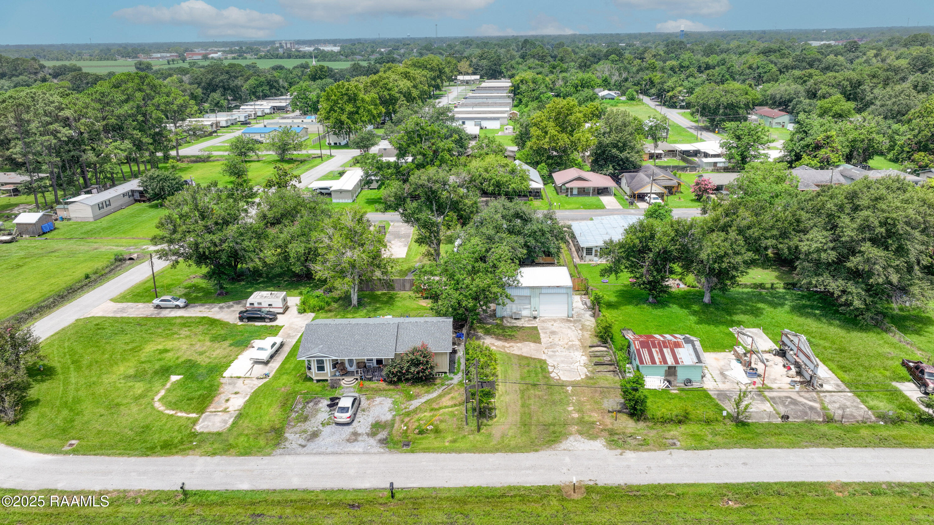 530 Copper Road New Iberia, LA 70560 - Photo 12 of 13 531 Silver Street-9