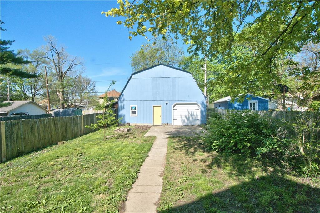 326 North Riley Avenue Indianapolis, IN 46201 - Photo 35 of 37 Gallery Image 35