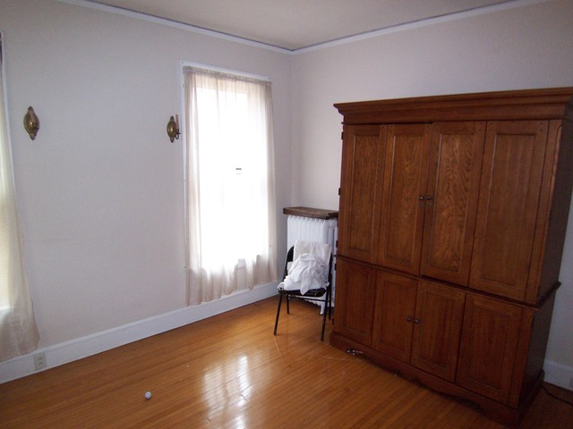 371 Fulton Street Elgin, IL 60120 - Photo 13 of 15 Gallery Image 13
