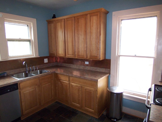 371 Fulton Street Elgin, IL 60120 - Photo 9 of 15 Gallery Image 9