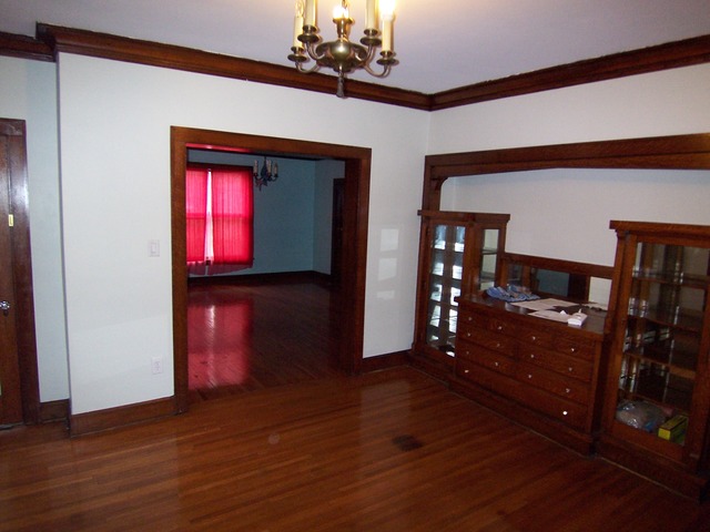 371 Fulton Street Elgin, IL 60120 - Photo 10 of 15 Gallery Image 10