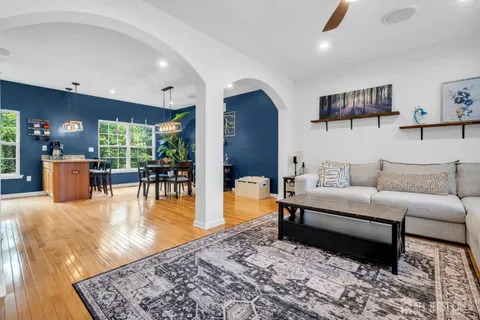 $575,000 | 20 Russell Court, Old Bridge, NJ 07747