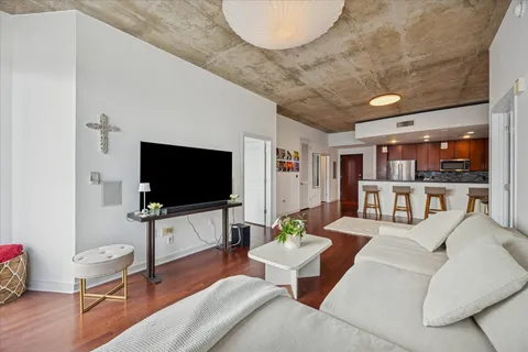 $799,000 | 360 Nueces Street, Unit 3309, Austin, TX 78701