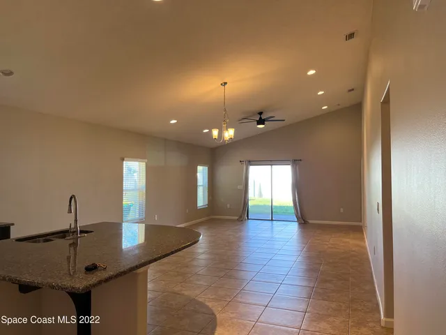 $2,500 | 2970 Louetta Circle, Melbourne, FL 32901