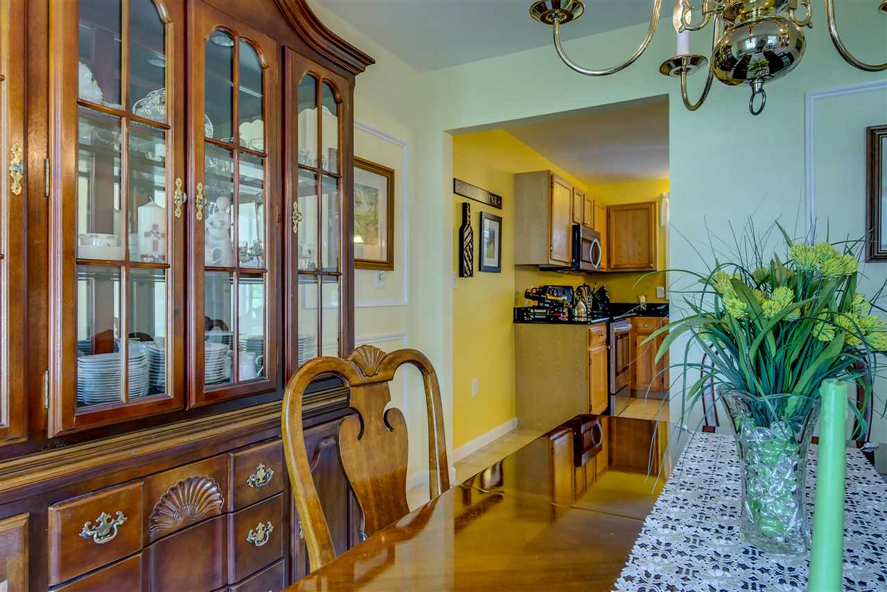 420 Wellington Hill Road Manchester, NH 03104 - Photo 6 of 40 Gallery Image 6