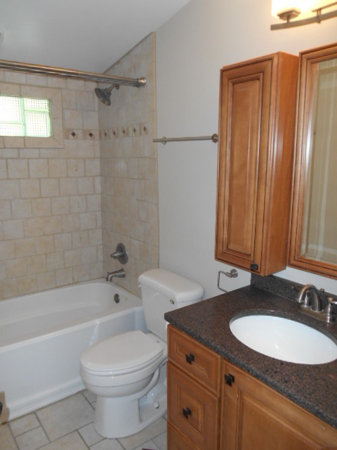 212 Baron Drive Spring Grove, IL 60081 - Photo 17 of 25