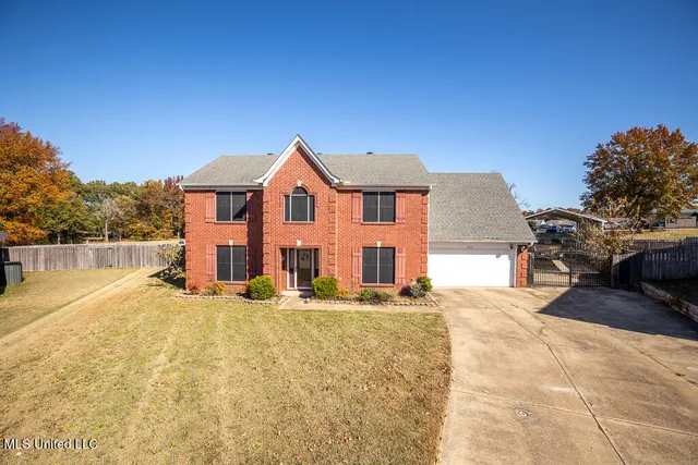$345,000 | 7674 Gallant Fox Cove, Southaven, MS 38671