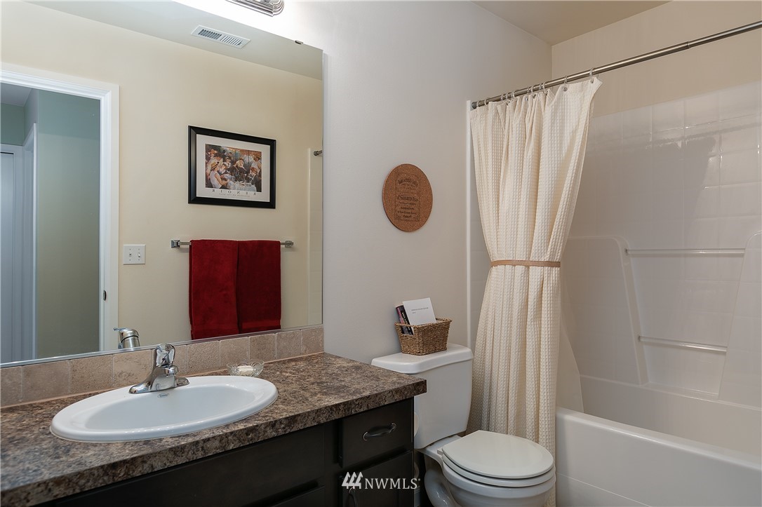 3228 177th Place Southeast, Unit 18 Bothell, WA 98012 - Photo 18 of 22 Gallery Image 18
