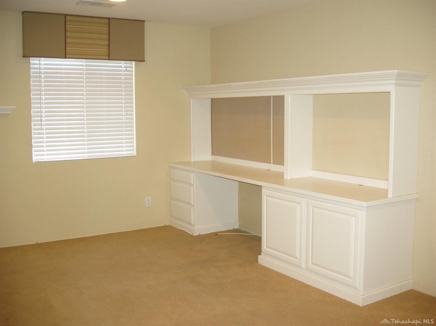 1406 Wild Olive Road Tehachapi, CA 93561 - Photo 14 of 27 Gallery Image 14
