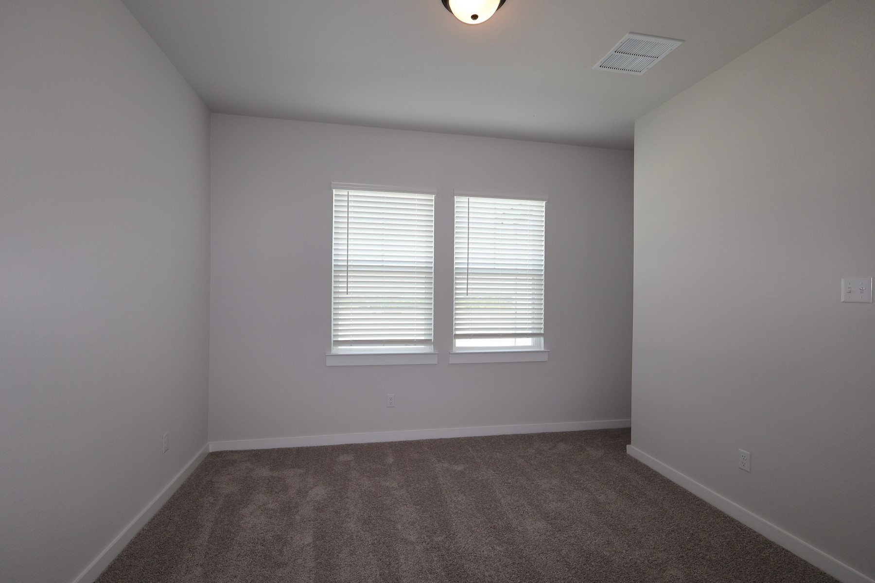 300 Marie Way Georgetown, TX 78626 - Photo 9 of 16