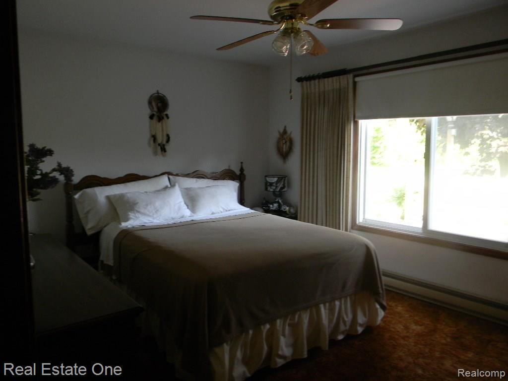 38715 Judd Road Belleville, MI 48111 - Photo 9 of 15