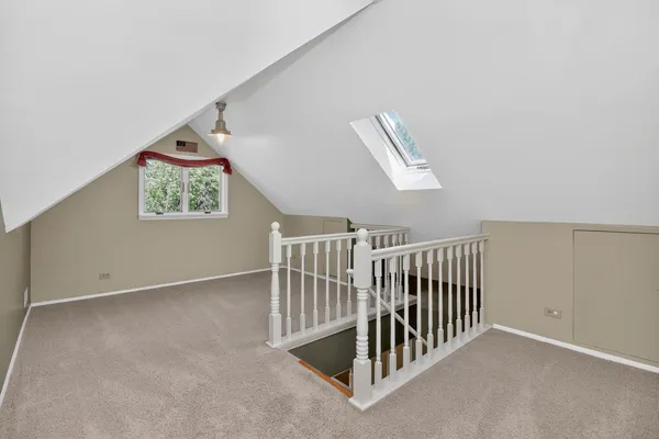 $675,000 | 700 East Turner Avenue, Roselle, IL 60172
