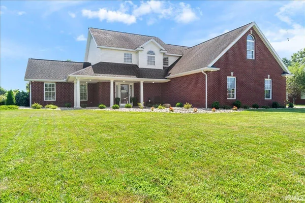 $495,000 | 910 North Savannah Drive, Jasper, IN 47546