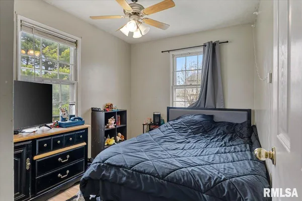 $160,000 | 105 East Mill Street, Rochester, IL 62563